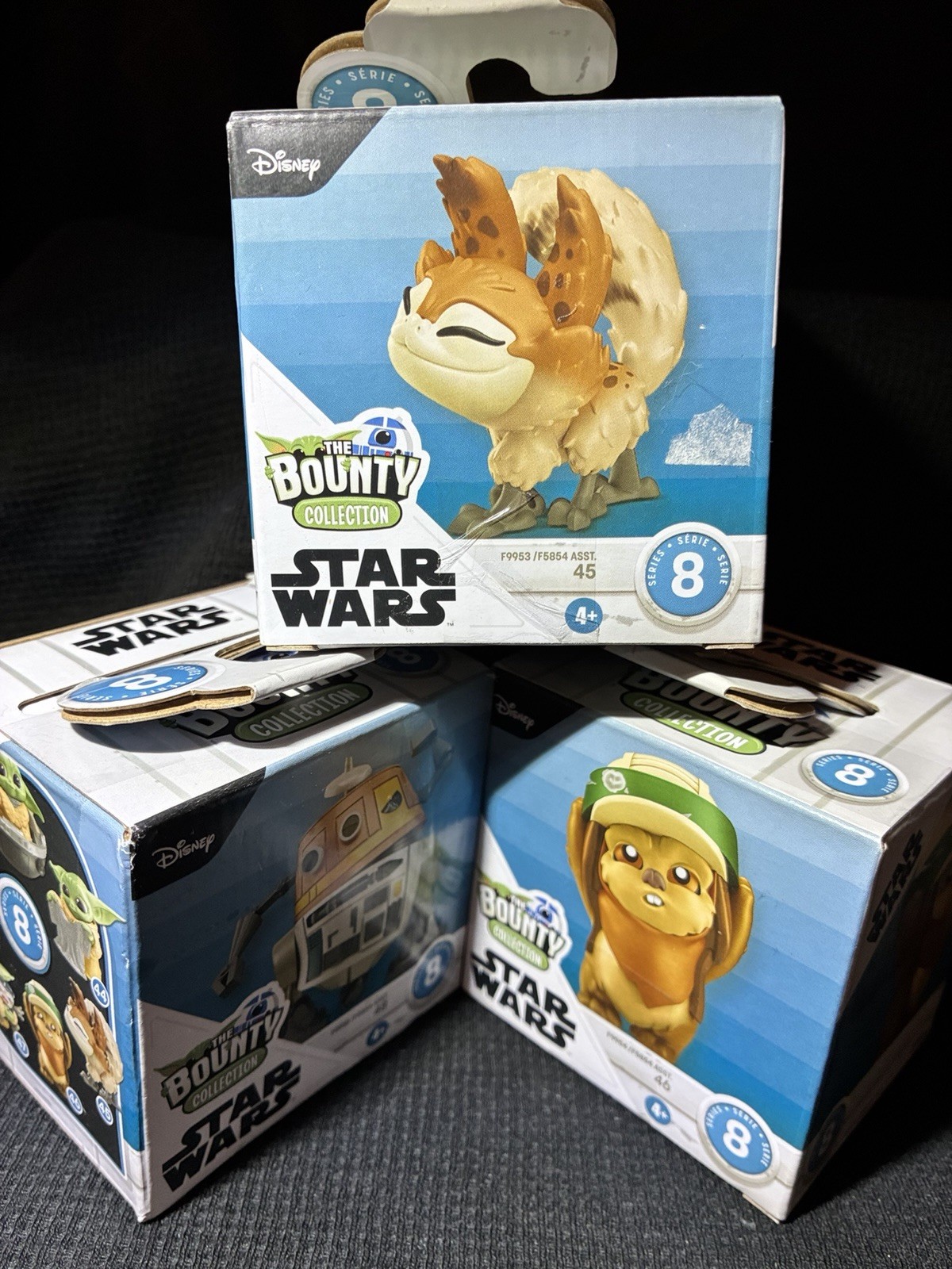 Hasbro Star Wars The Bounty Collection Grogu Series 8 Figurines Lot of 3 Hasbro Star Wars The Bounty Collection Grogu Series 8 Figurines Lot of 3