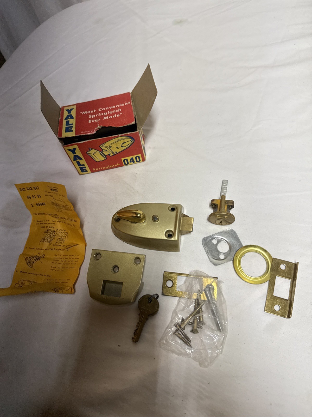 Yale Springlatch Door Lock #040 - Vintage Lock- Original Box, New Old Stock Yale Springlatch Door Lock #040 - Vintage Lock- Original Box, New Old Stock