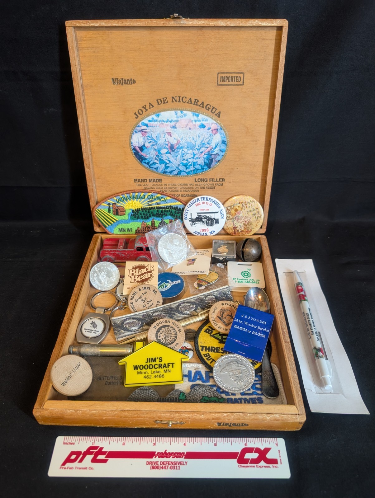 Vintage Grandpa\'s & Grandma\'s Junk Drawer Lot w/ Joya de Nicaragua Cigar Box