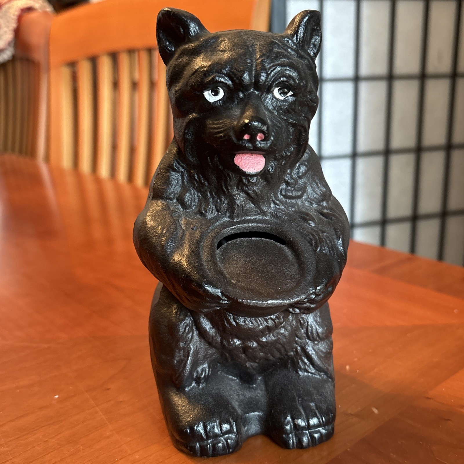 ANTIQUE HUBLEY BEAR HOLDING HONEY POT CAST IRON 7” COIN BANK -FREE SHIPPING