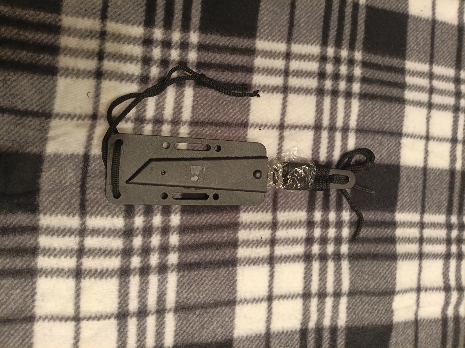 Vintage CRKT Stiff K.I.S.S. 2310 Tanto Fixed Blade Knife with Multi-Position She Vintage CRKT Stiff K.I.S.S. 2310 Tanto Fixed Blade Knife with Multi-Position She