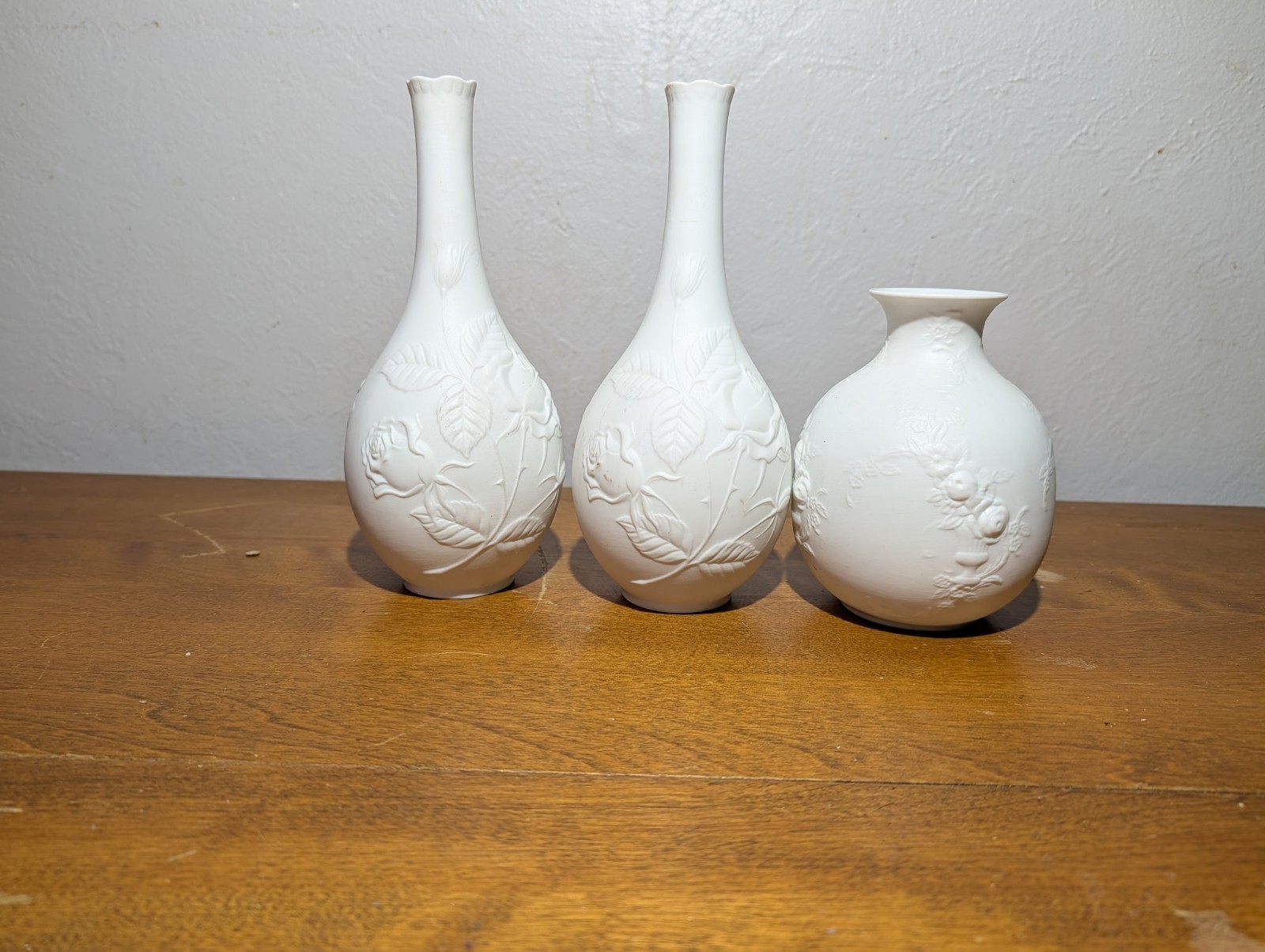 Vtg Kaiser White Bisque Porcelain Bud Vases Floral Rose  bundle lot