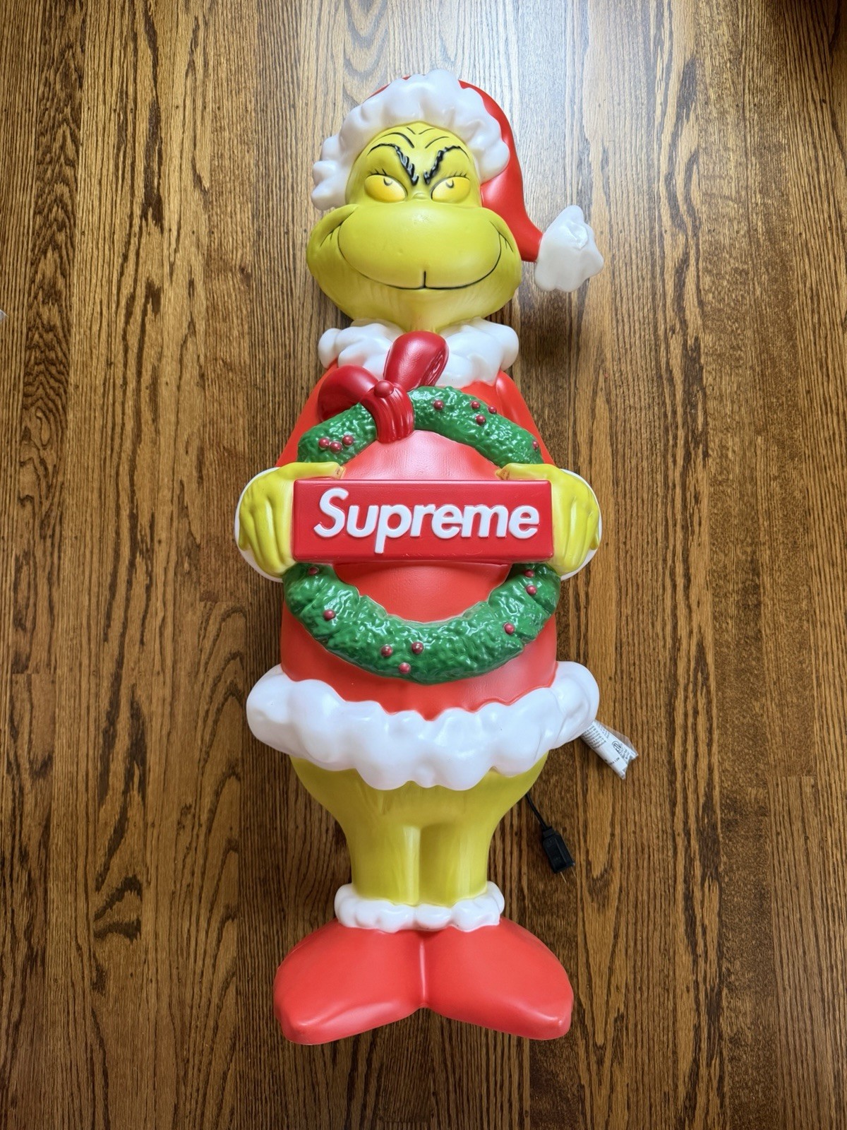 Supreme Grinch 3 Foot L.E.D. Figure Brand New In Box Supreme Grinch 3 Foot L.E.D. Figure Brand New In Box