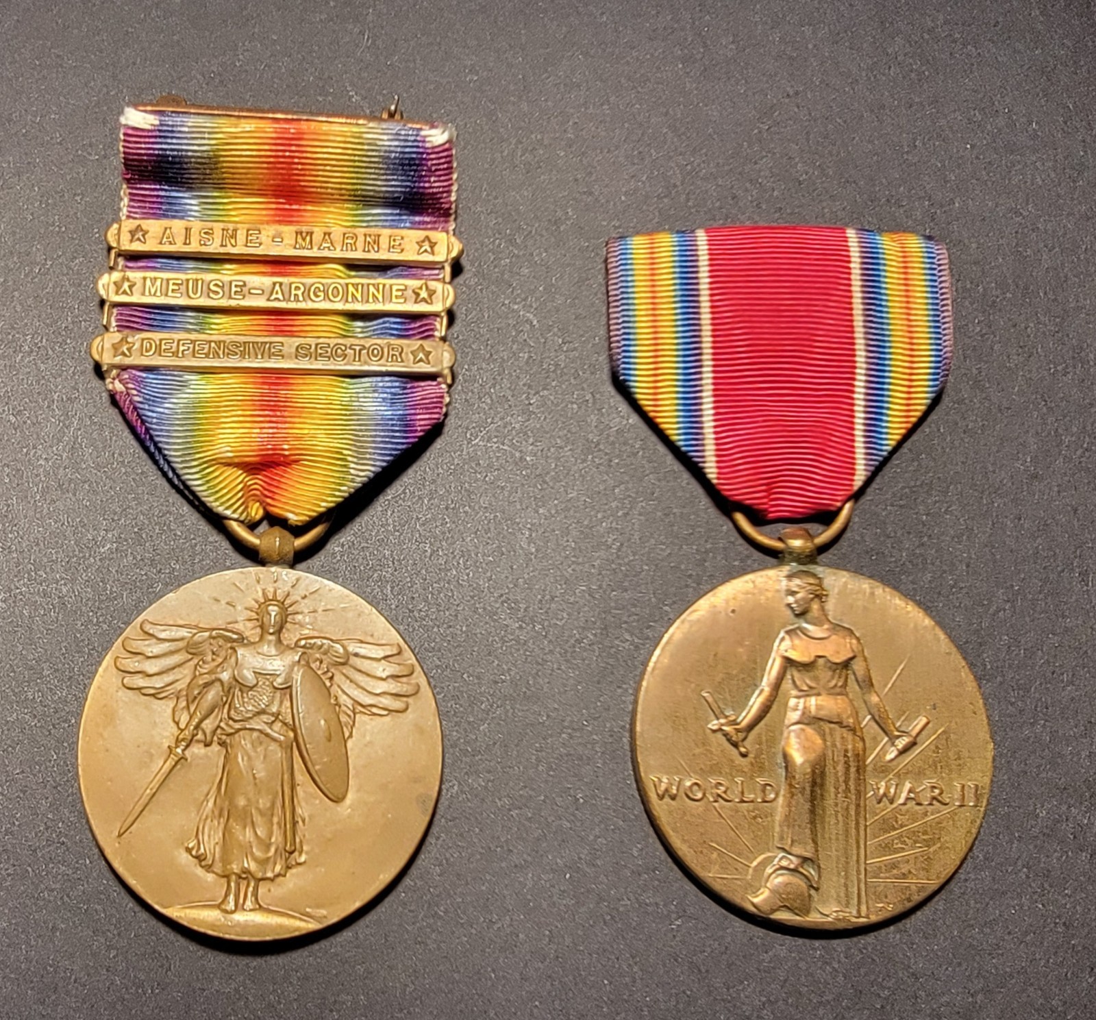 Vintage WW1 With 3 Bars And WW2 Victory Medals Lot Of 2 Vintage WW1 With 3 Bars And WW2 Victory Medals Lot Of 2