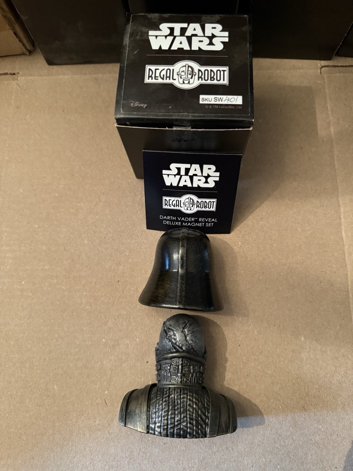 Star Wars ROTJ Regal Robot Vader Reveal magnet SW-401 NEW