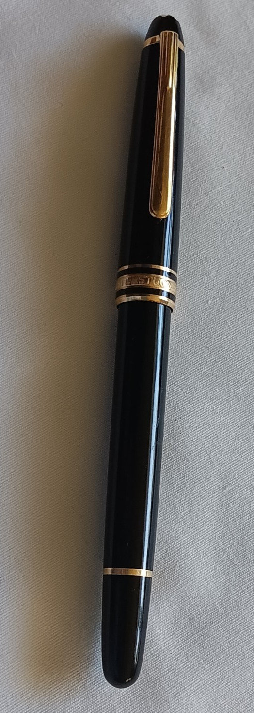 Montblanc Meisterstuck 4810, 585, 14k Broad Nib Fountain Pen 14K Gold Germany