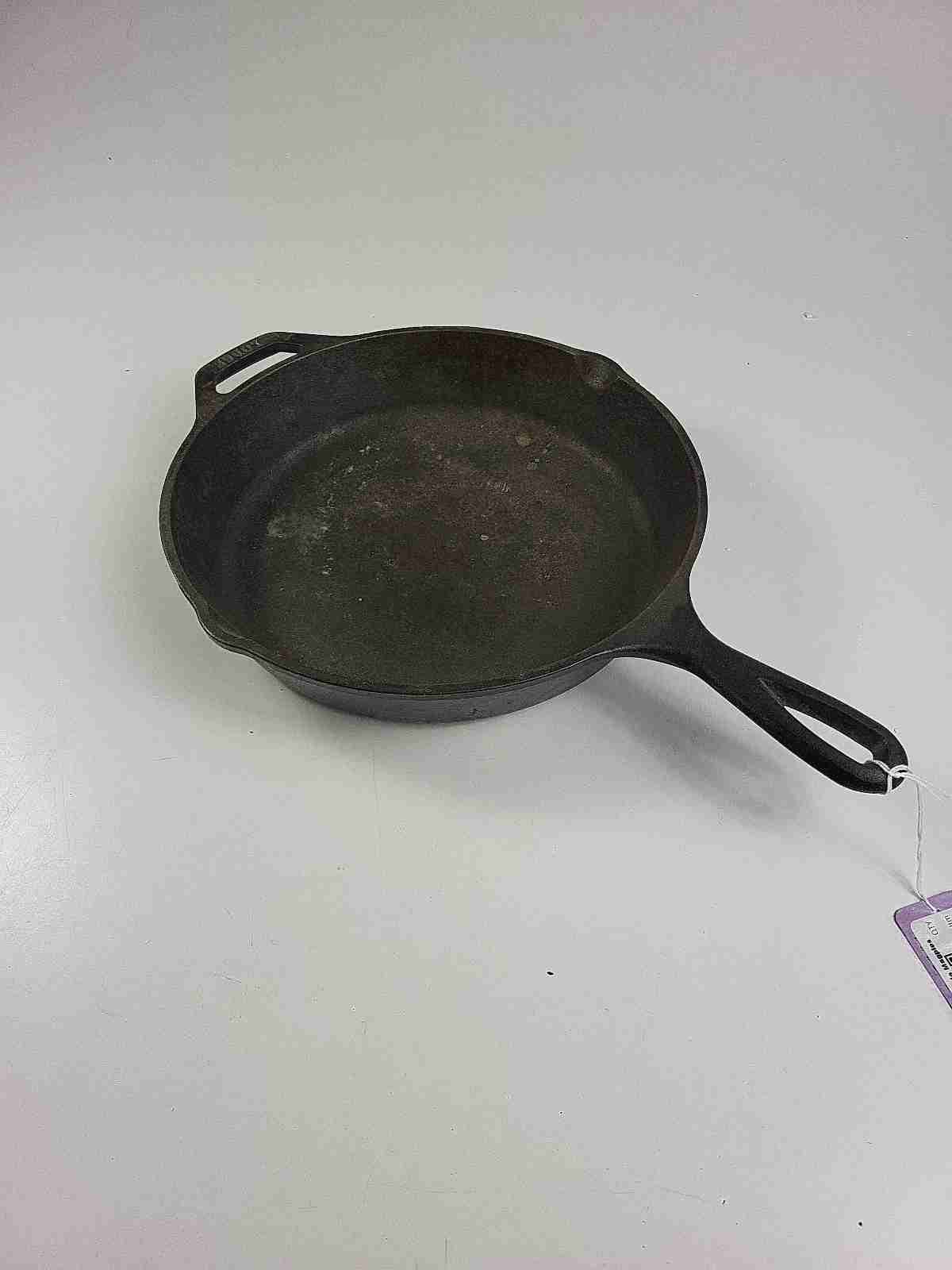 Lodge No 8 8SK Cast Iron Skillet Made In USA
