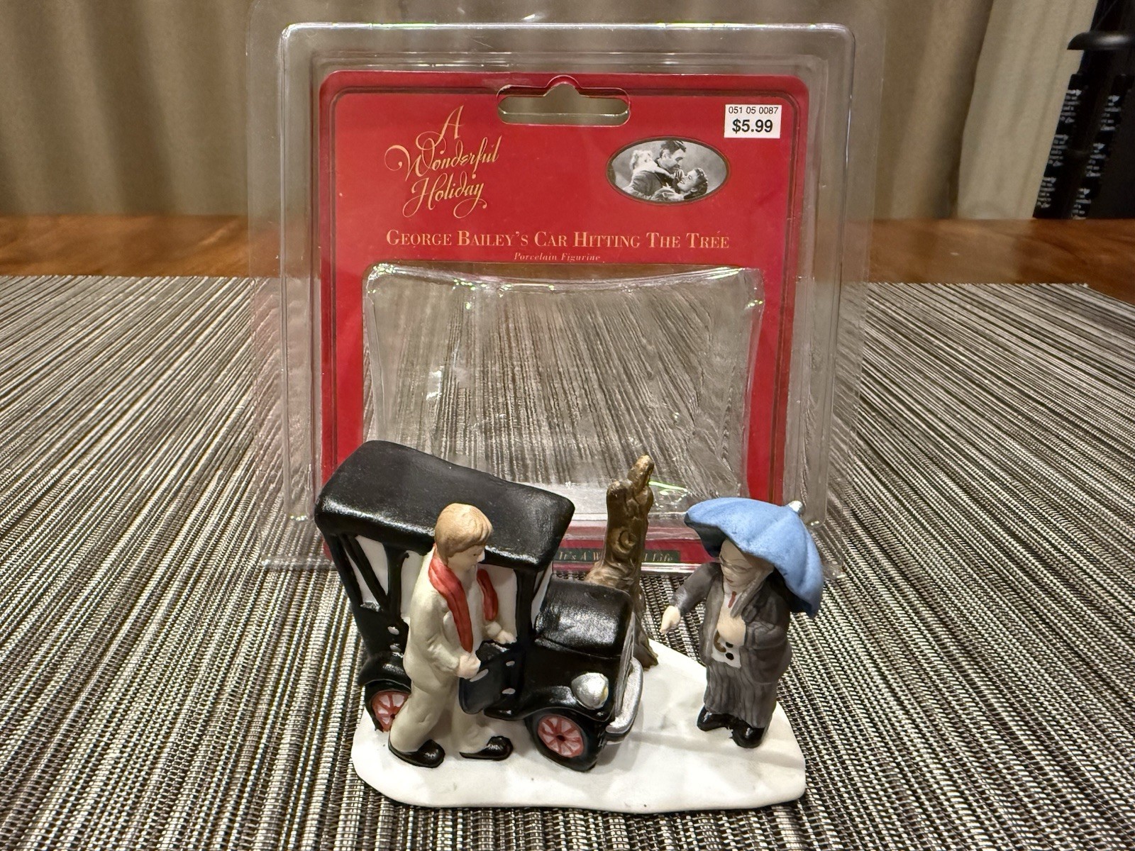 Its A Wonderful Life Holiday Village George Bailey's Car Hitting Tree Figurine