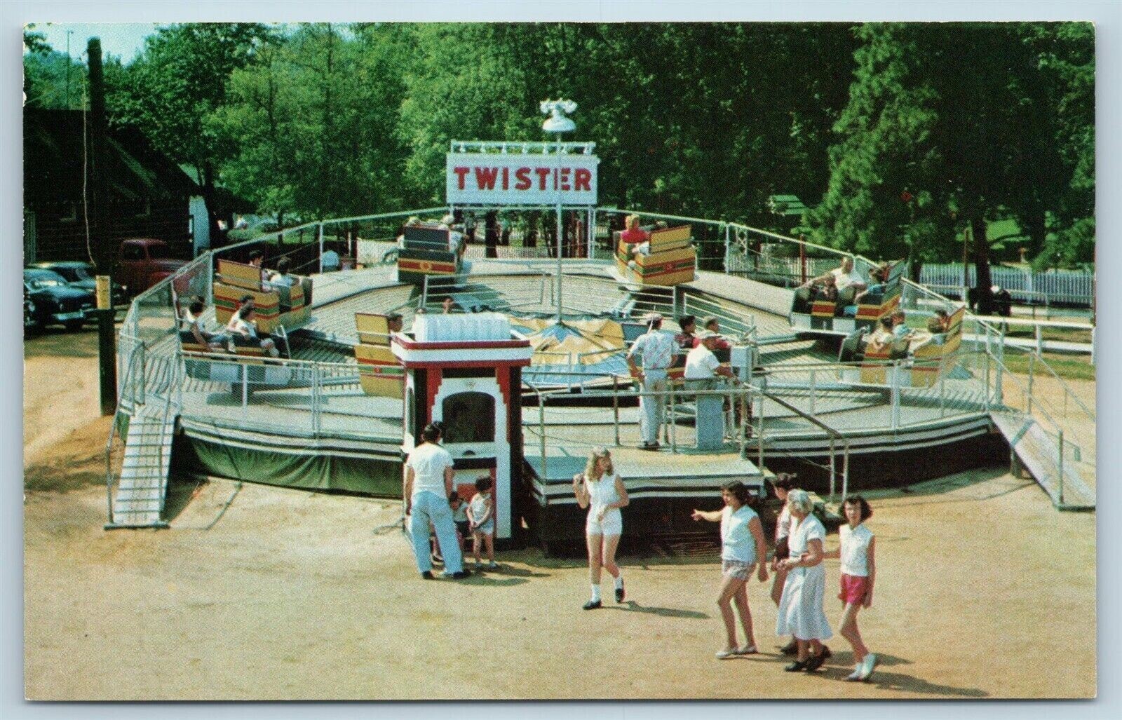 Postcard NJ Clementon Twister Ride Clementon Lake Amusement Park c1950s M17