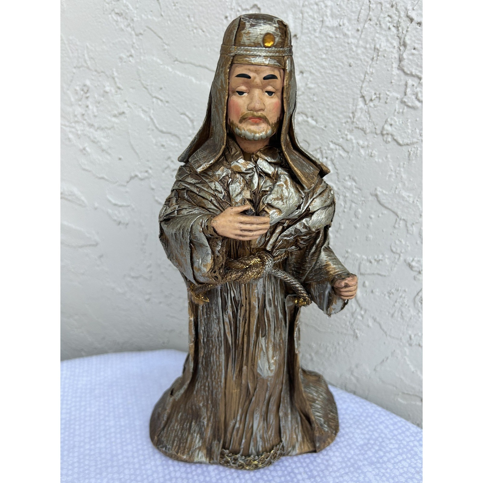 Vintage Paper Mache Wise Man King Nativity Figurine Gold Silver Made in Japan