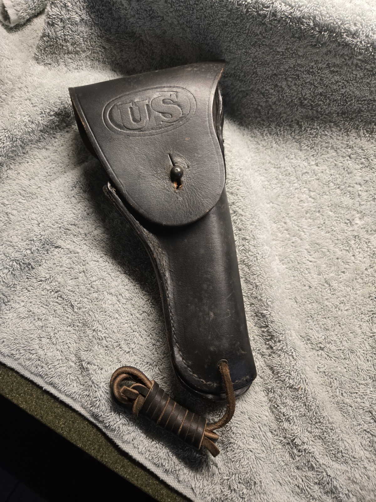 1943 Graton & Knight Co. 45 Cal. U.S. Military Leather Holster VERY NICE