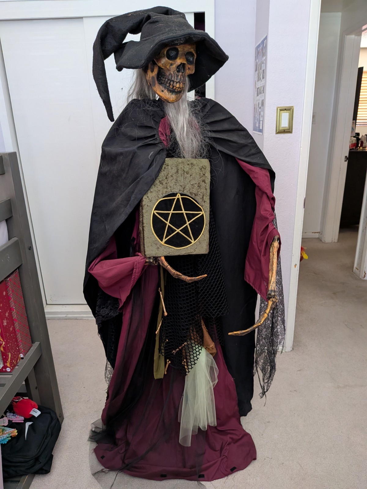 Mario Chiodo Studios 5 FT Macabre Witch 2004 Life Size Halloween Prop Rare