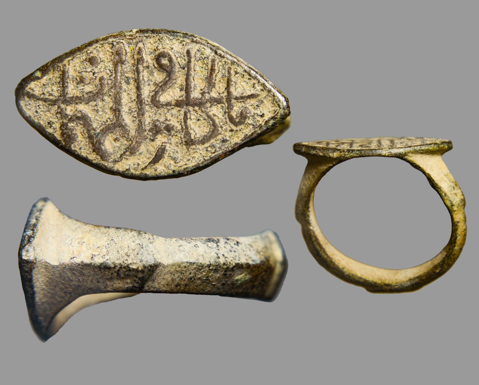 Crusader Era Rare Ayyubid Bronze Signet Ring Size 7 Victory Through God Arabic