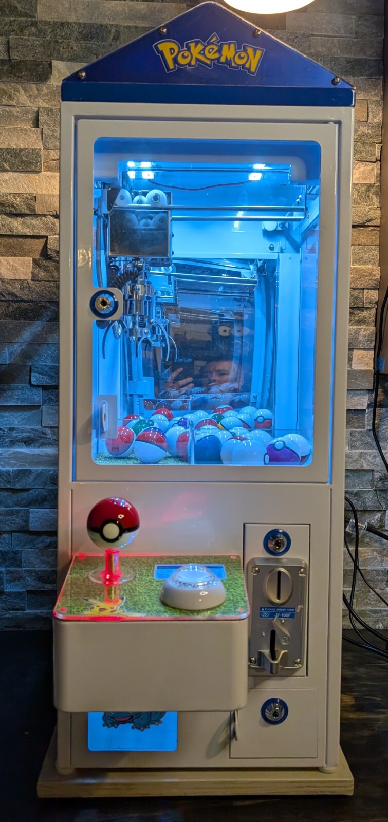 Pokemon Themed Arcade Mini Claw Crane Machine 110v Bar Top Charizard Blastoise Pokemon Themed Arcade Mini Claw Crane Machine 110v Bar Top Charizard Blastoise