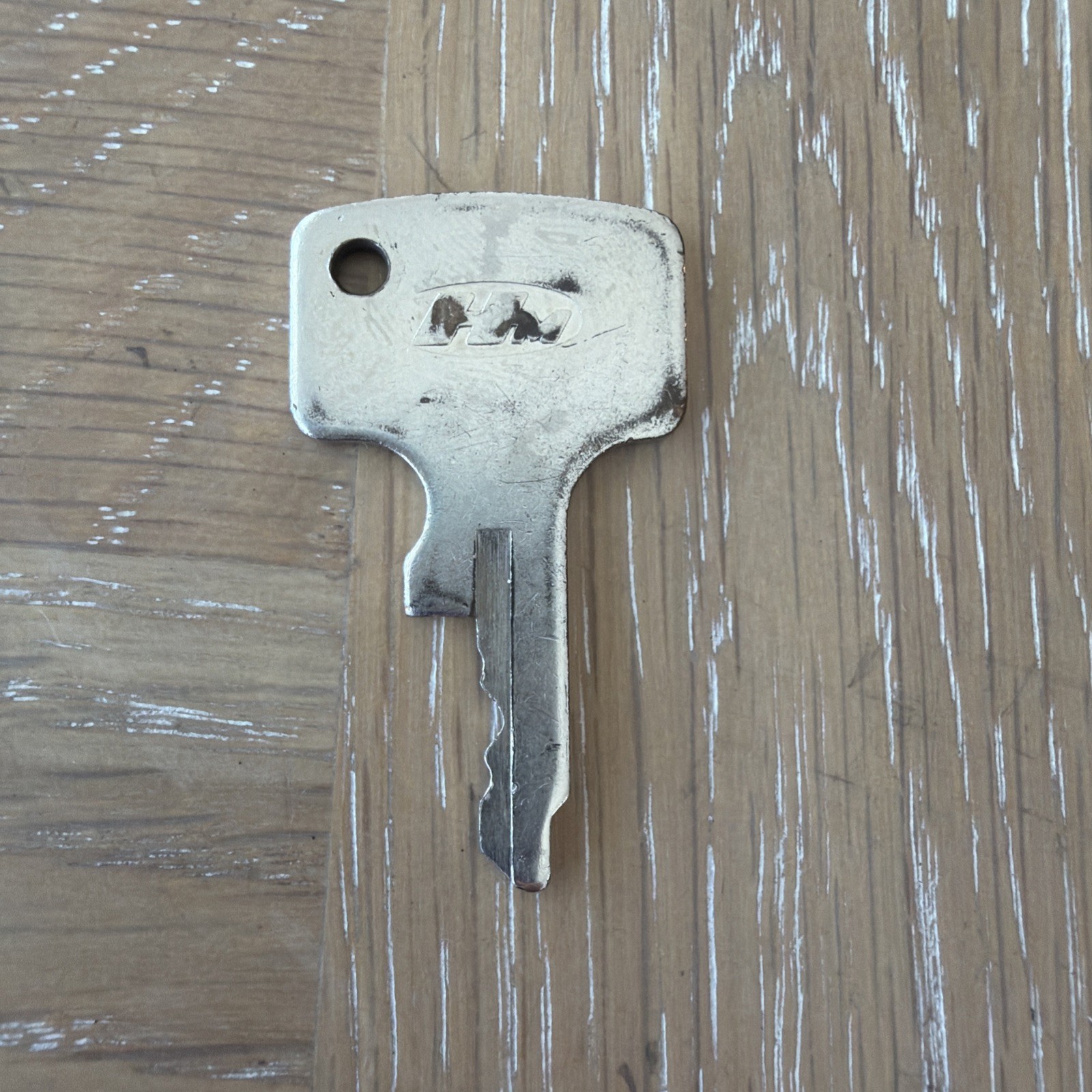 Vintage Honda motorcycle OEM pre-cut key T6346 1960s-1970s Japan Honda Dream 305