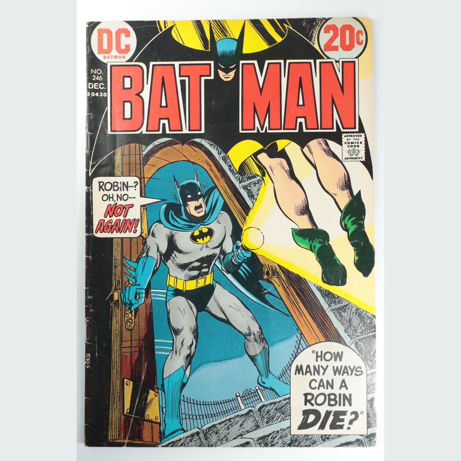 Batman #246 DC Comics 1972 Neal Adams Cover Bronze Age 20c How Many Ways Can Batman #246 DC Comics 1972 Neal Adams Cover Bronze Age 20c How Many Ways Can