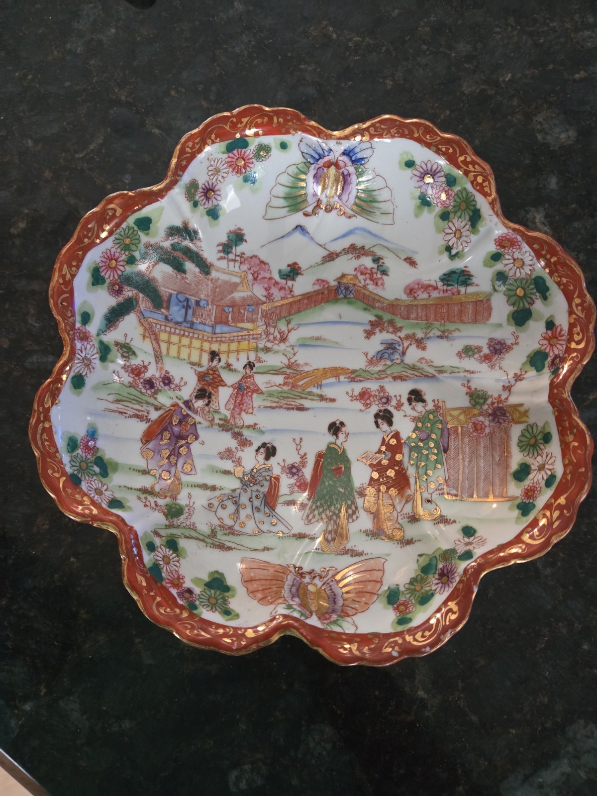 Vtg Japanese Kutani Style Hand Painted Porcelain Scalloped Bowl Gilded 