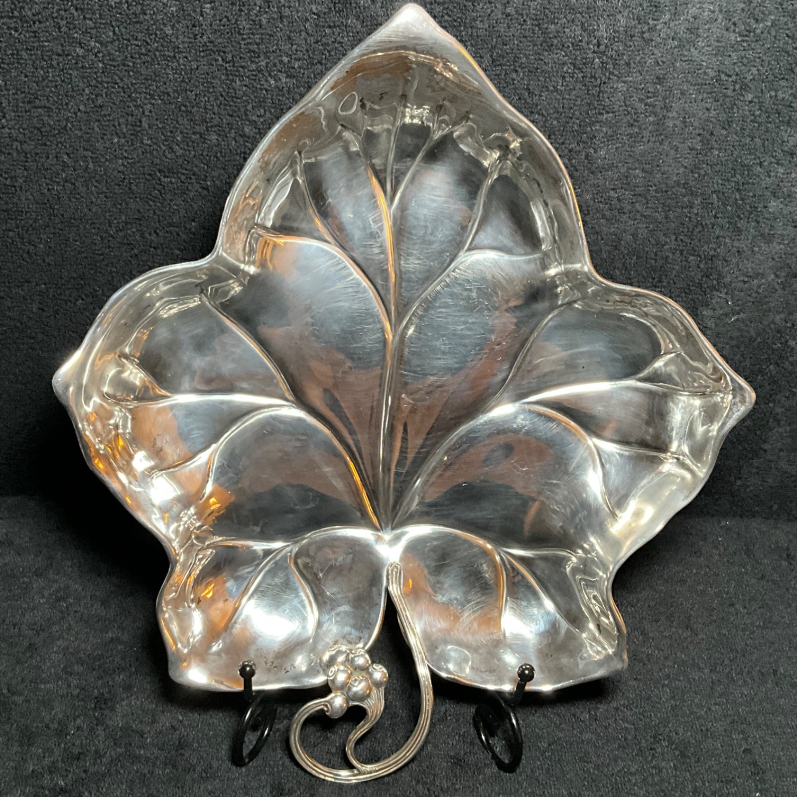 Vintage Eisenberg Lozano Silverplated Brass Footed Leaf Dish/Platter-11.5” Vintage Eisenberg Lozano Silverplated Brass Footed Leaf Dish/Platter-11.5”