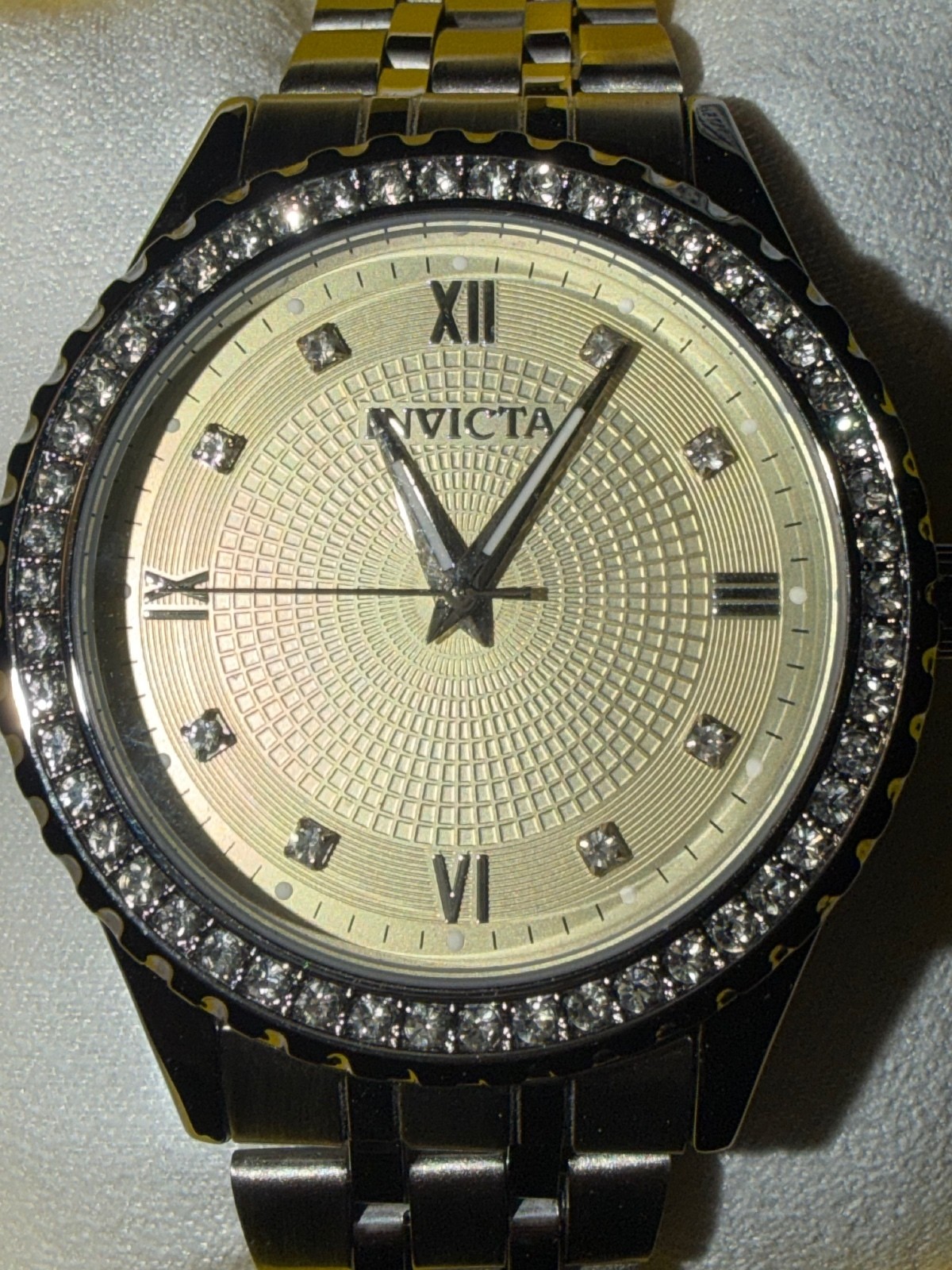 $249 INVICTA SPECIALTY UNISEX 40mm WATCH HIGH QUALITY CRYSTAL BEZEL $249 INVICTA SPECIALTY UNISEX 40mm WATCH HIGH QUALITY CRYSTAL BEZEL
