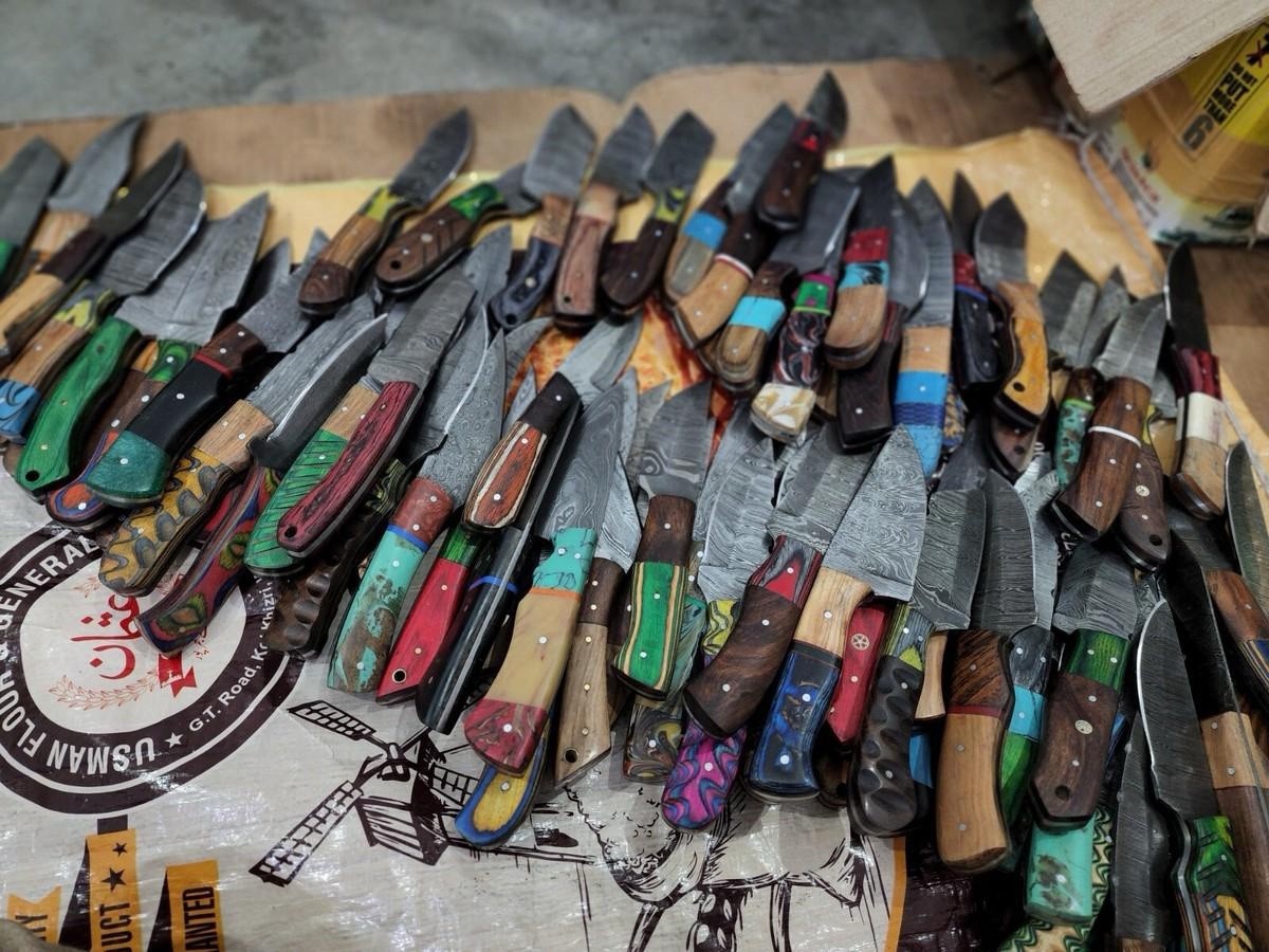LOT OF 100 PCS CUSTOM HANDMADE DAMASCUS STEEL MIX SKINNER KNIVES EDC LOT OF 100 PCS CUSTOM HANDMADE DAMASCUS STEEL MIX SKINNER KNIVES EDC