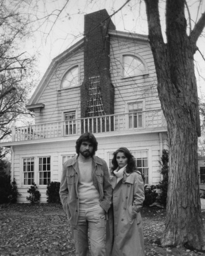 THE AMITYVILLE HORROR PRINTS AND POSTERS 105776 THE AMITYVILLE HORROR PRINTS AND POSTERS 105776