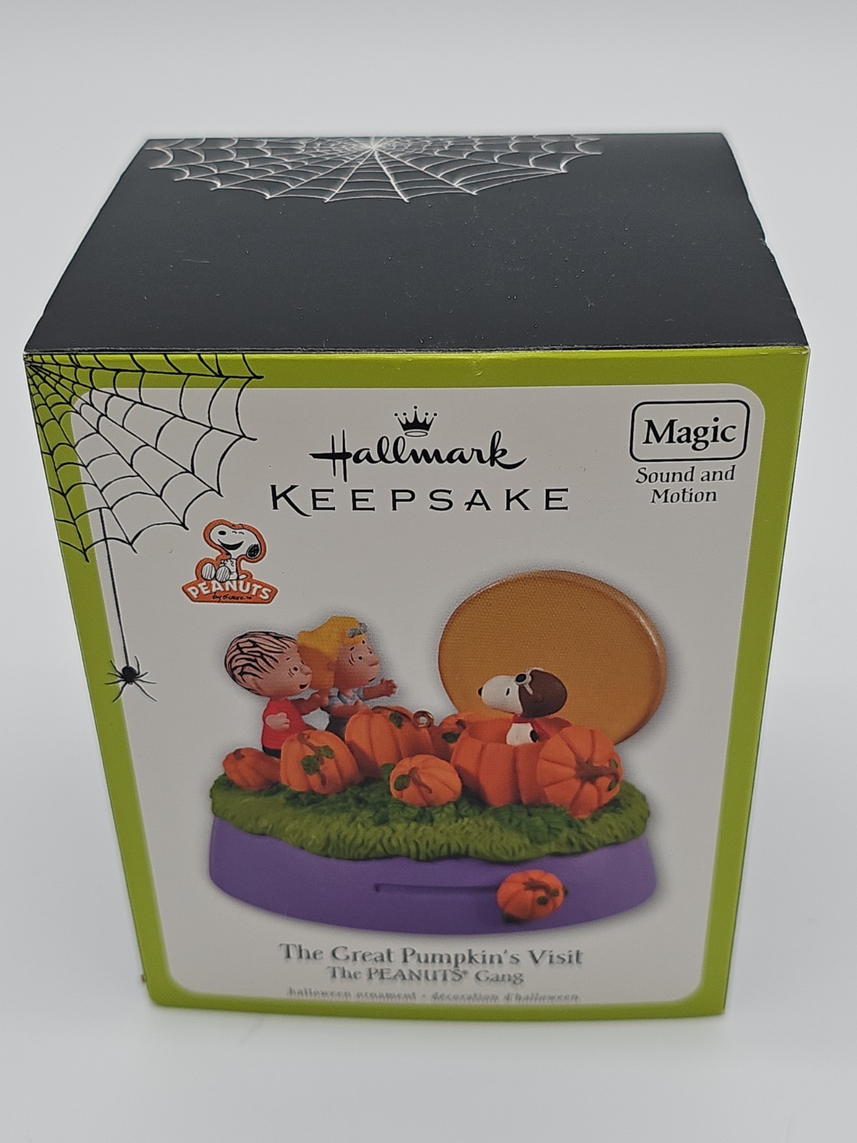 2011 Hallmark Halloween Ornament The Peanuts Gang The Great Pumpkin's Visit NIB 2011 Hallmark Halloween Ornament The Peanuts Gang The Great Pumpkin's Visit NIB