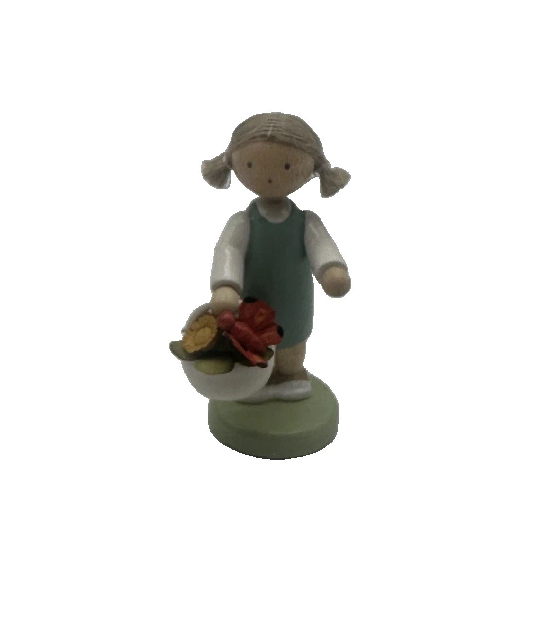 Werkstaetten Flade Miniature 5114 Girl With Flower Basket And Butterfly Figurine Werkstaetten Flade Miniature 5114 Girl With Flower Basket And Butterfly Figurine
