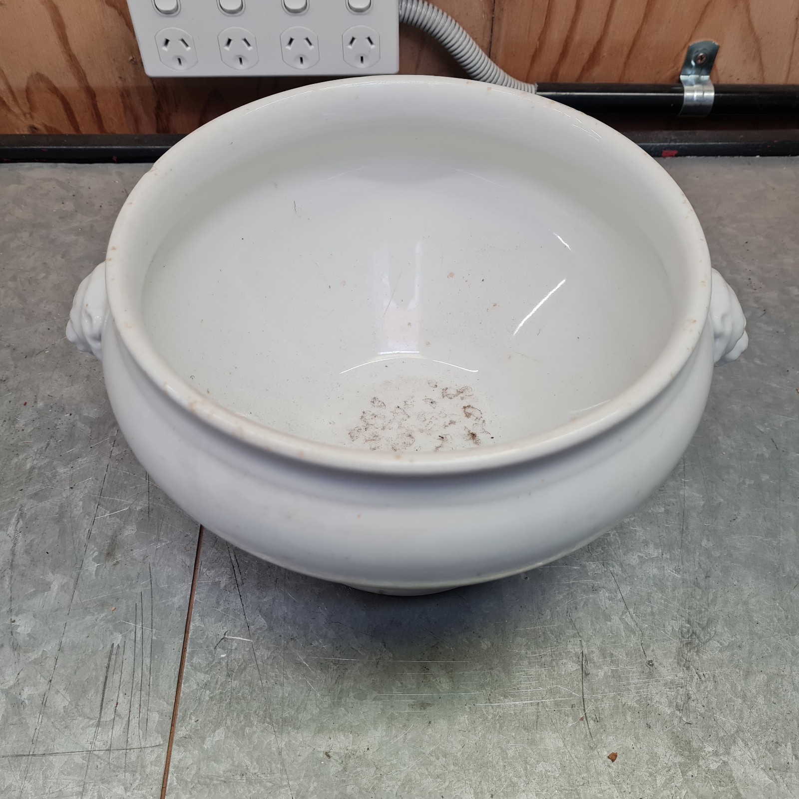 WWII WW2 GERMAN LUFTWAFFE LARGE PORCELAIN BOWL ULTRA RARE PIECE 1938 GENUINE WWII WW2 GERMAN LUFTWAFFE LARGE PORCELAIN BOWL ULTRA RARE PIECE 1938 GENUINE