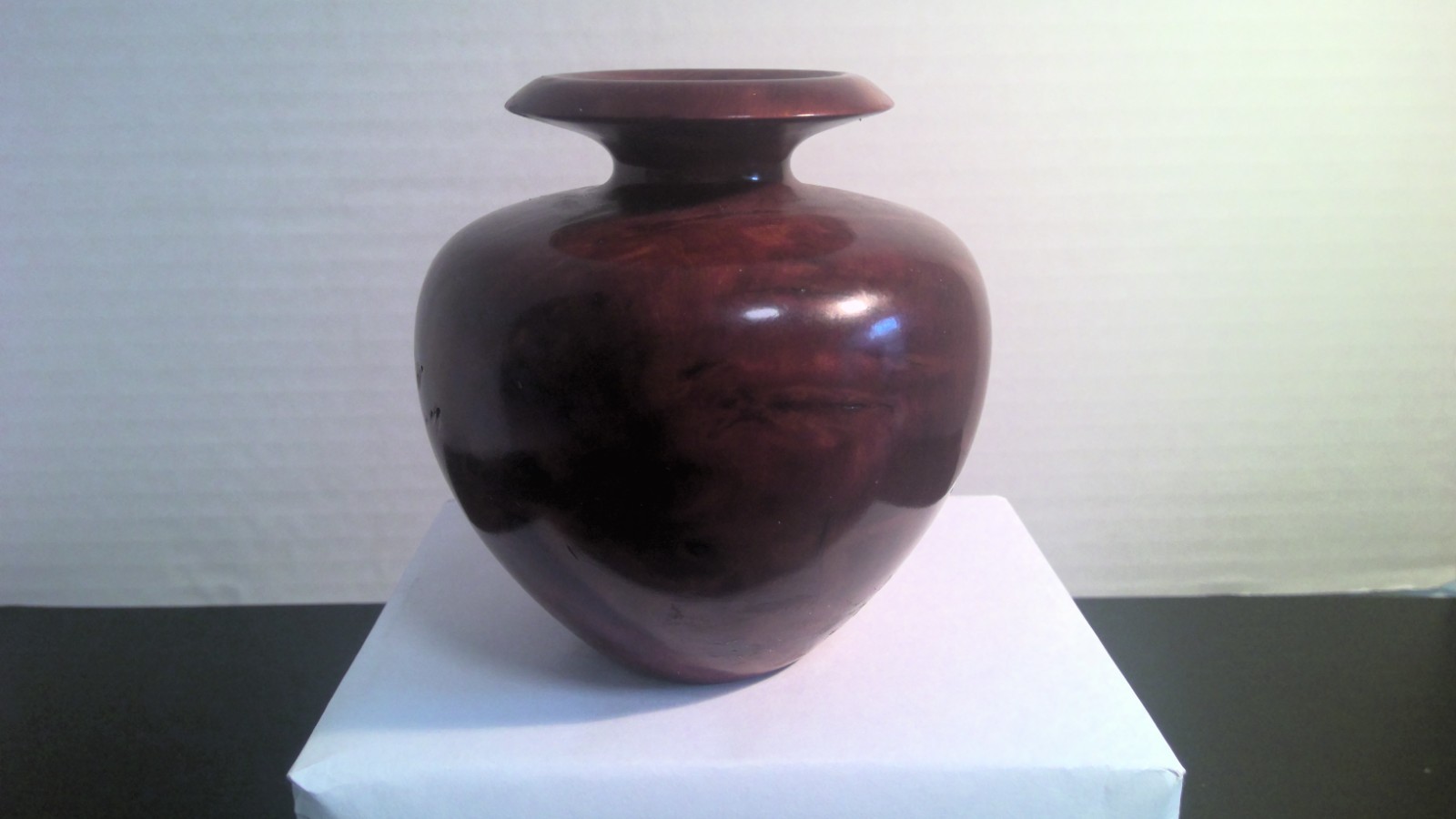 VTG Burl Wood Redwood Vase from Muir Woods, CA w/Original Sticker