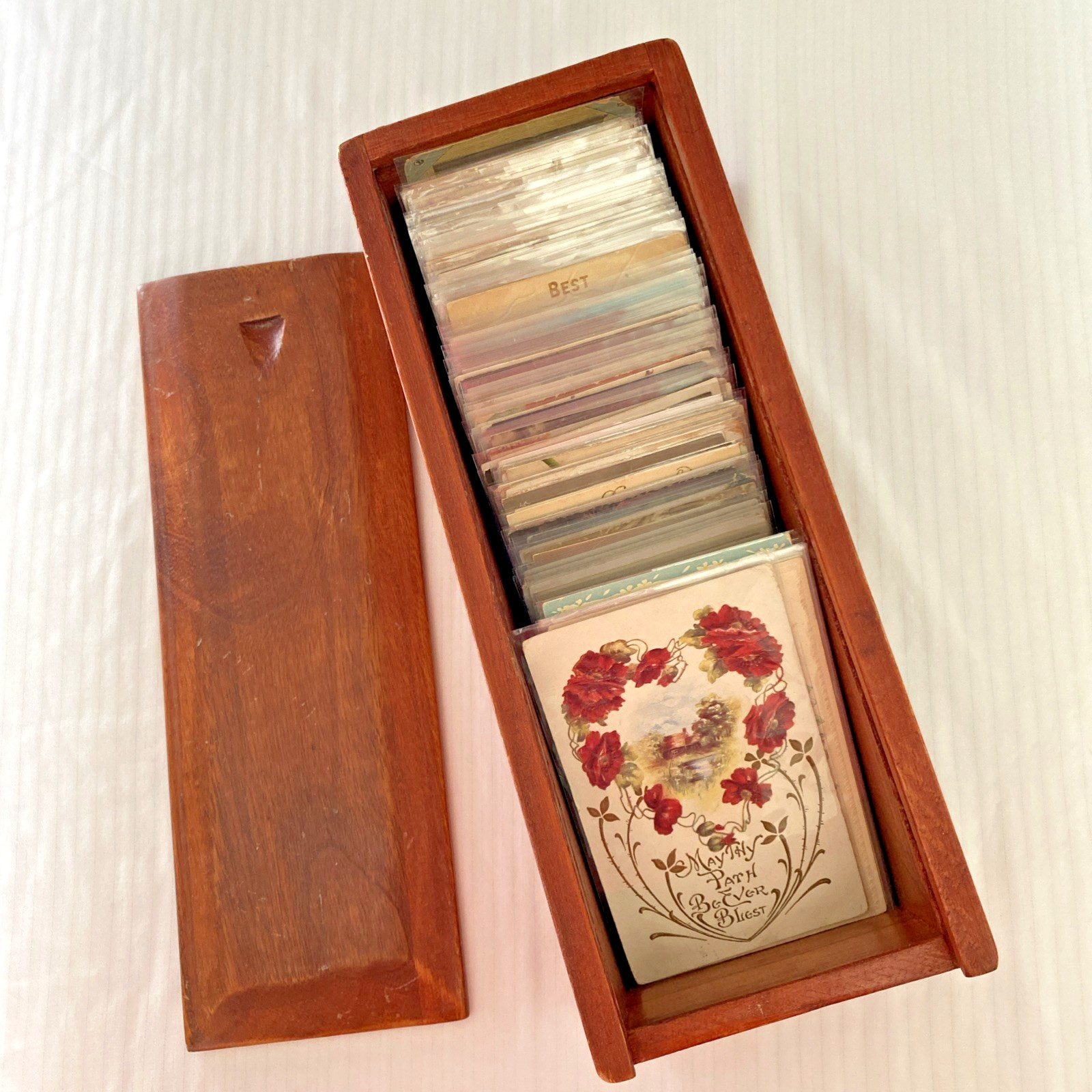 Lot of 200 French & Victorian Embossed Postcards Valentine Floral Children w/Box Lot of 200 French & Victorian Embossed Postcards Valentine Floral Children w/Box