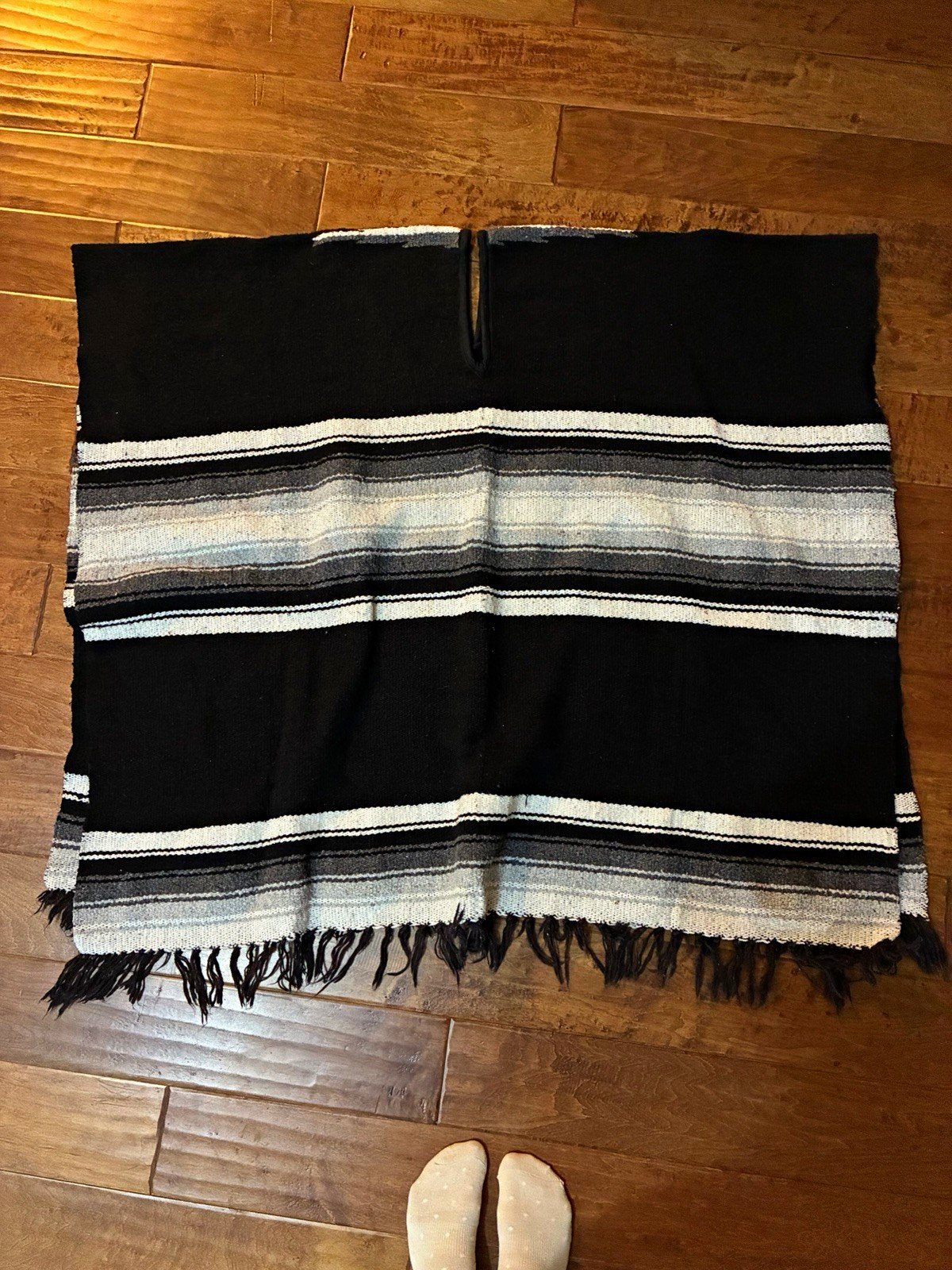 Mexican Serape Blanket Black & White Stripes with Fringe, NWOT