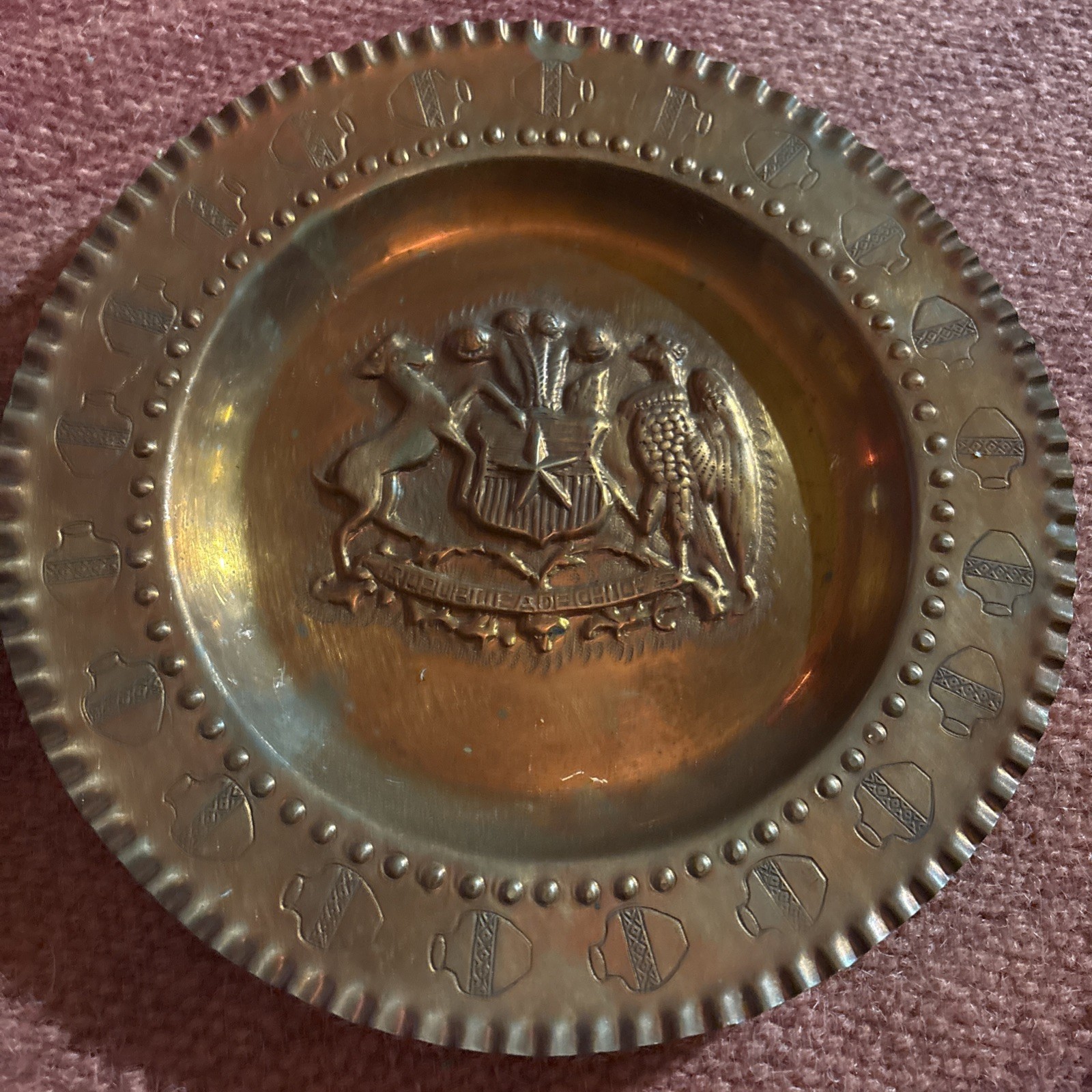 Vintage Republica de Chile Crest Copper 9\