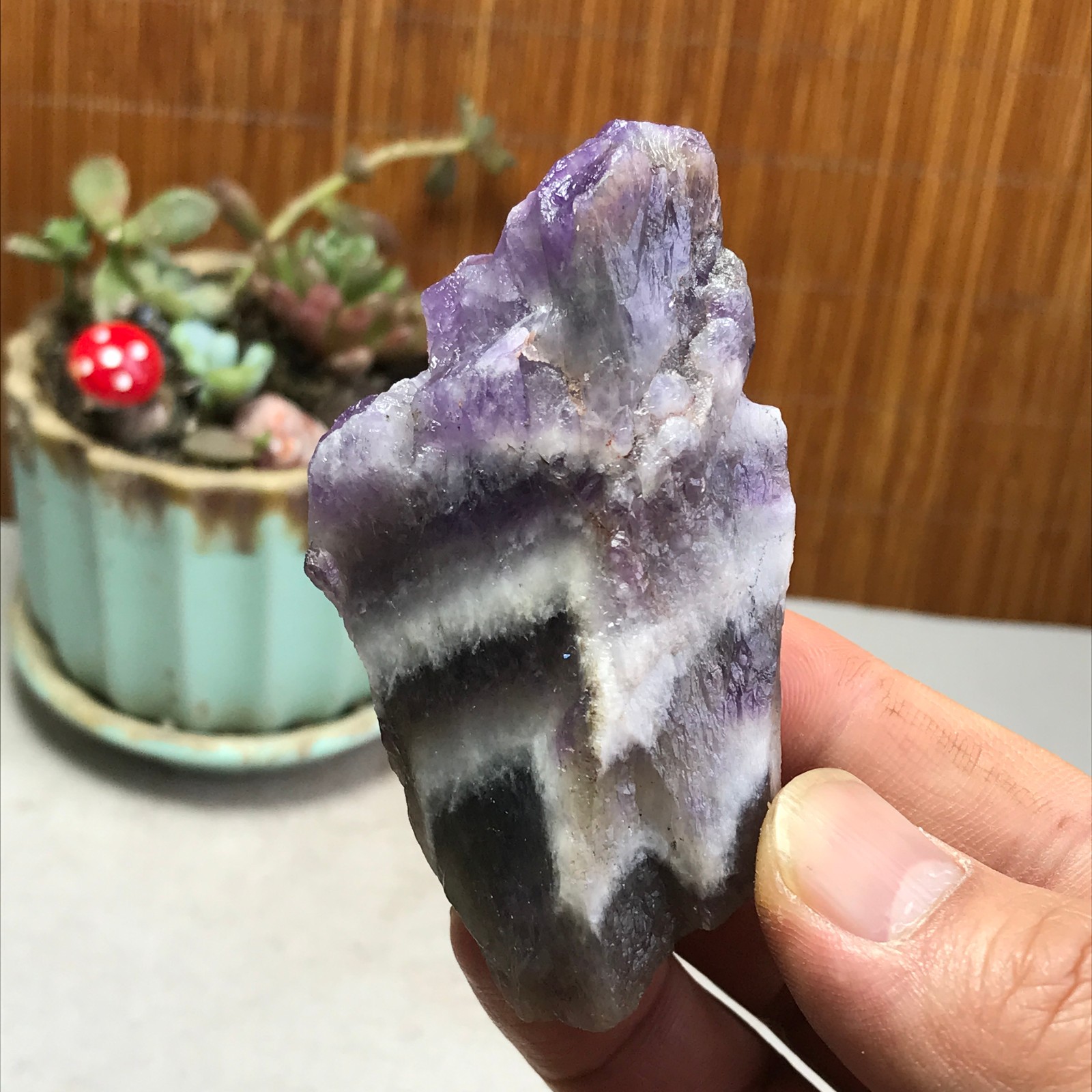 Natural Dreamy amethyst agate Crystal gemstone rough original Specimen 104gA4855