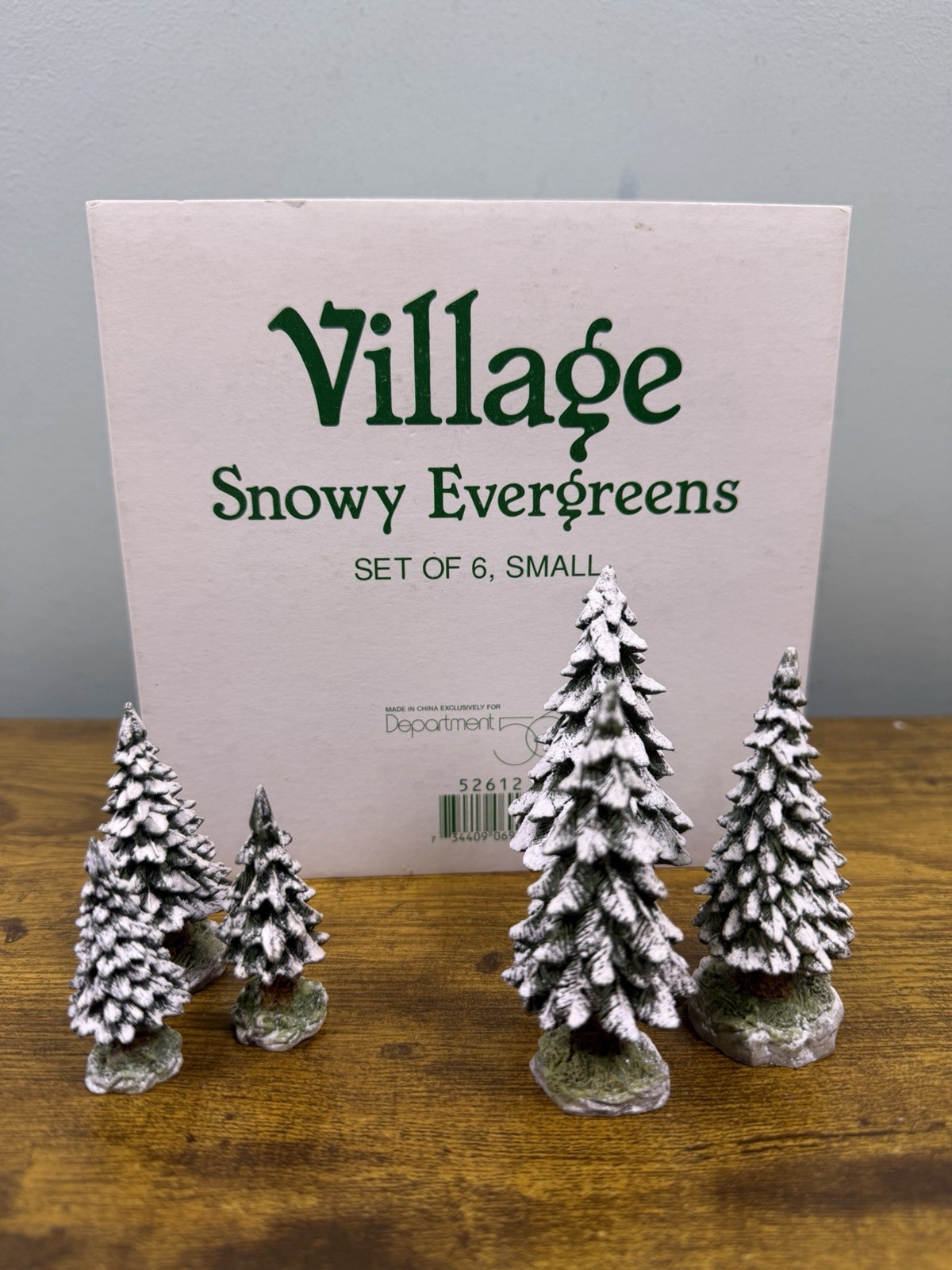 Department 56 Original Snow Village Snowy Evergreens Set Of 6 Small 52612 w/ Box