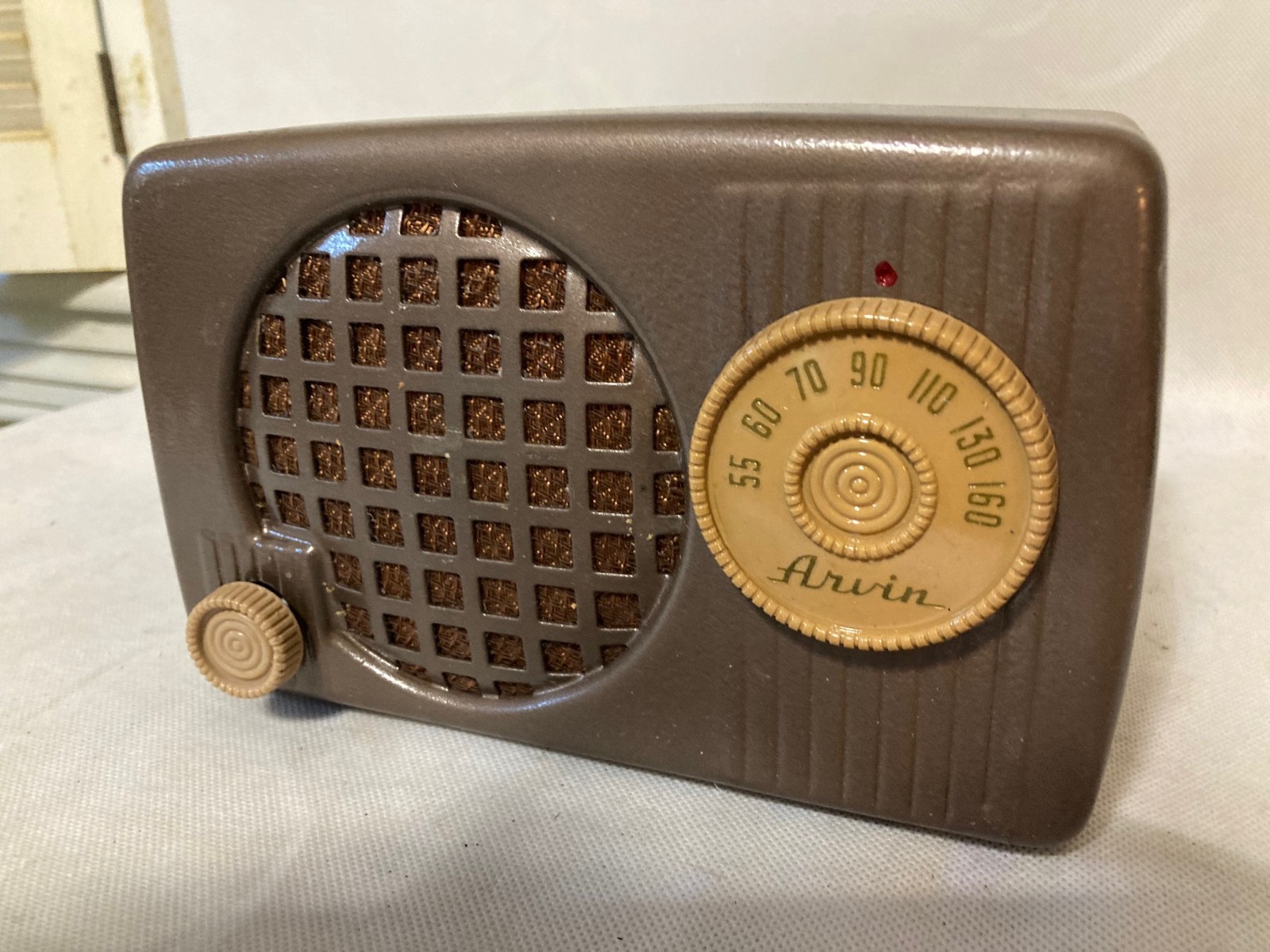 Vintage MCM 1950 Arvin Radio 440-T Now Bluetooth Metallic Bronze COOL Vintage MCM 1950 Arvin Radio 440-T Now Bluetooth Metallic Bronze COOL