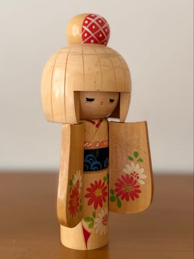 Hajime Miyashita Kokeshi Vintage Wooden Doll 18cm Flower Design