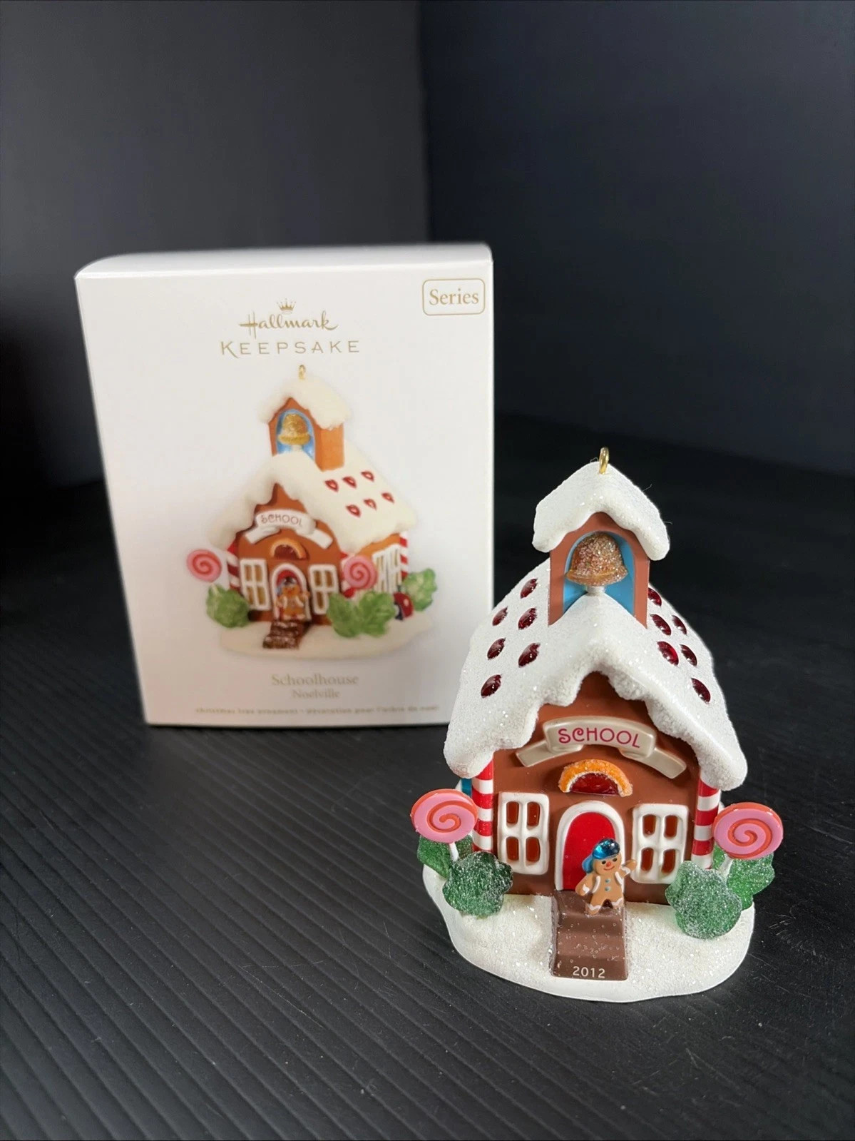 Hallmark Keepsake Ornament 2012 Schoolhouse Noelville -6-9-193