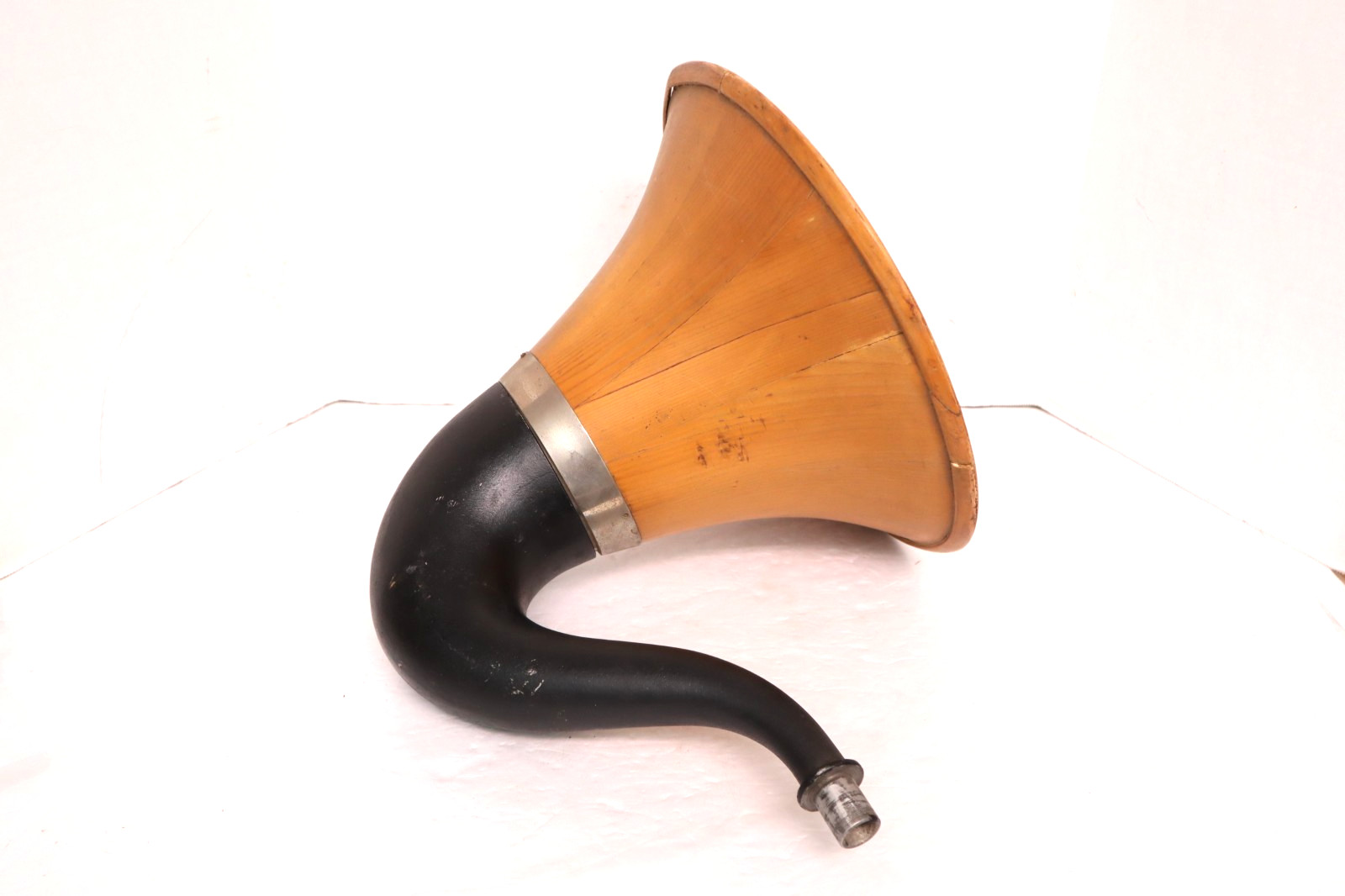 RARE ATQ 1920's MUSIC MASTER Spruce WOOD HORN SPEAKER FOR RADIO USE