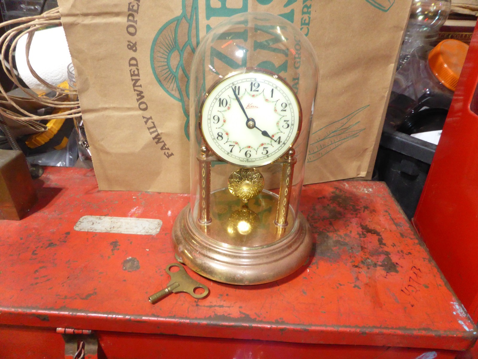 VINTAGE KERN PENDULUM,GLASS DOME MANTEL/SHELF CLOCK + KEY WORKS GOOD, GERMANY VINTAGE KERN PENDULUM,GLASS DOME MANTEL/SHELF CLOCK + KEY WORKS GOOD, GERMANY