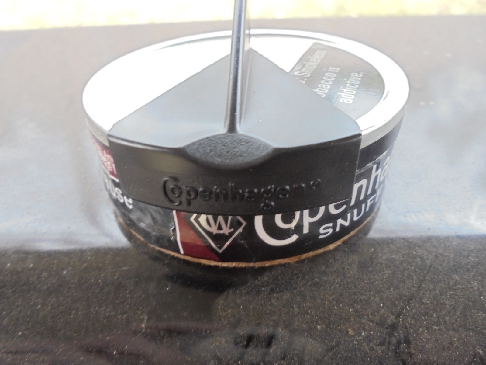 Copenhagen Black Plastic Lid Cutter Opener Keychain - NOS