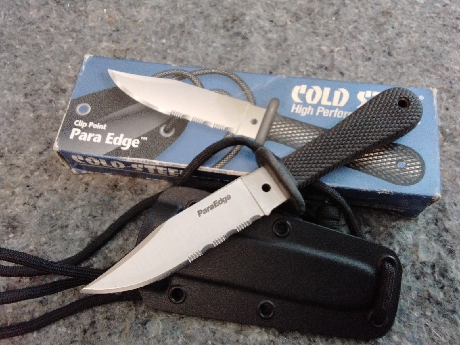 VINTAGE COLD STEEL JAPAN PARA EDGE NECK KNIFE WITH SHEATH FIXED BLADE 41c NIB  G