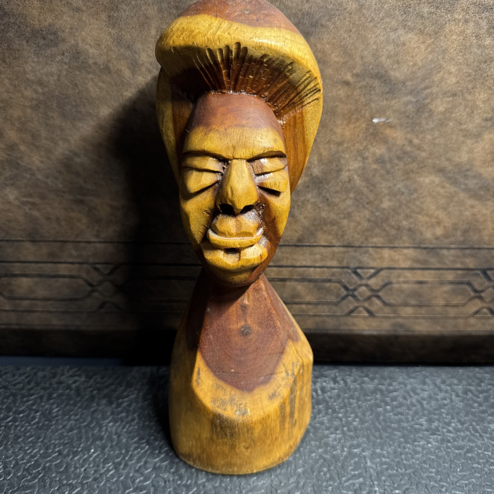 Vtg 1982 Nassau Bahamas Hand Carved Hardwood Female Bust -signed Derick 10.5” H Vtg 1982 Nassau Bahamas Hand Carved Hardwood Female Bust -signed Derick 10.5” H