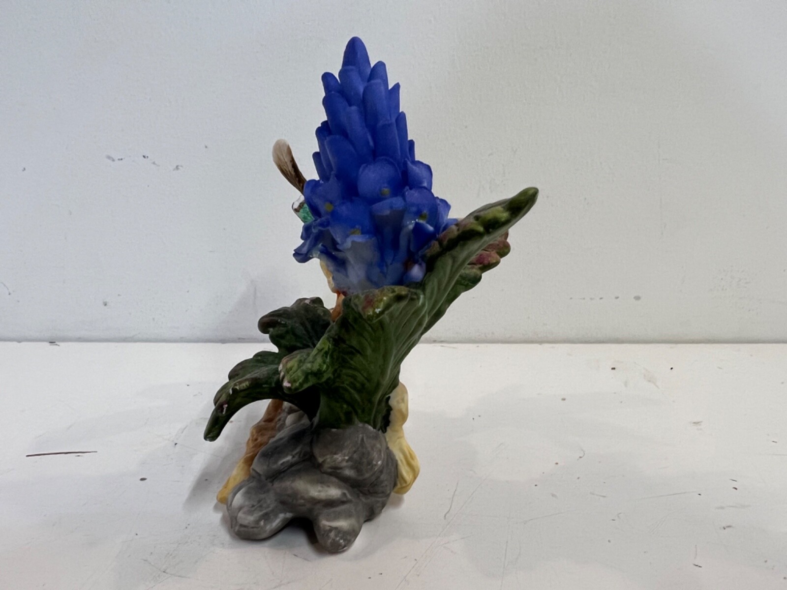 Vintage Cosmos Gifts Porcelain Hummingbird with Bluebonnet Painted Figurine Vintage Cosmos Gifts Porcelain Hummingbird with Bluebonnet Painted Figurine