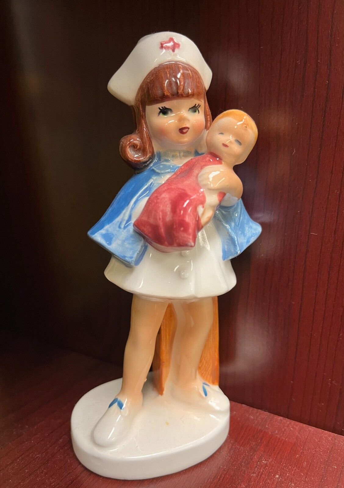 Vintage Lefton Figurine Brunette Nurse Holding Blonde Baby 6 x 2.5 x 2 RARE