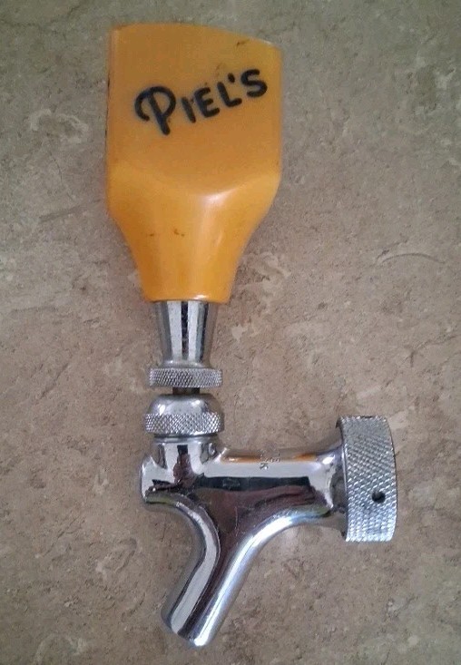 VINTAGE PIEL'S BEER BAKELITE/CATALIN BUTTERSCOTCH TAP HANDLE KNOB