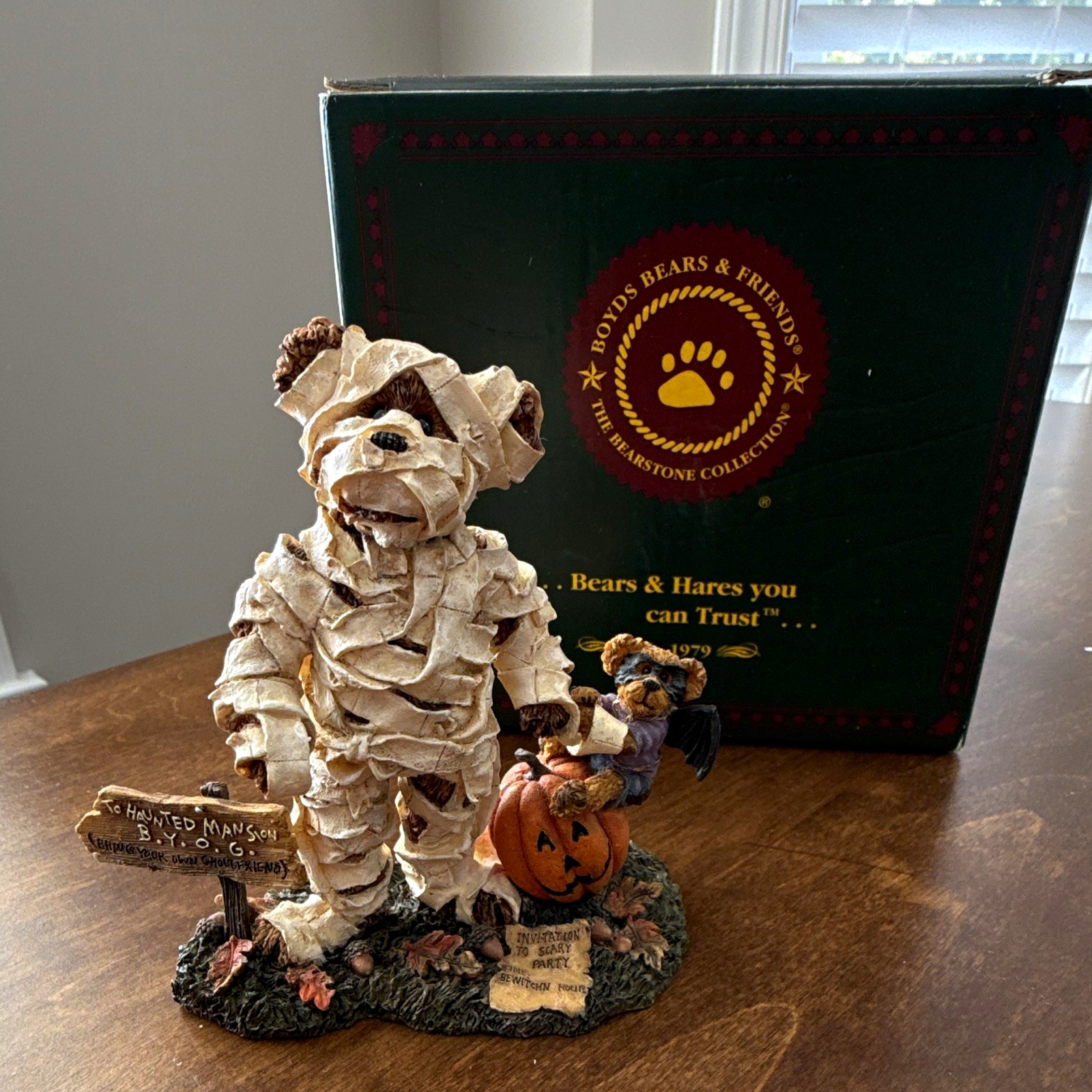 Boyds Bears & Friends Bearstone Boris Bearington Mummy Figurine LE 2001 Boyds Bears & Friends Bearstone Boris Bearington Mummy Figurine LE 2001