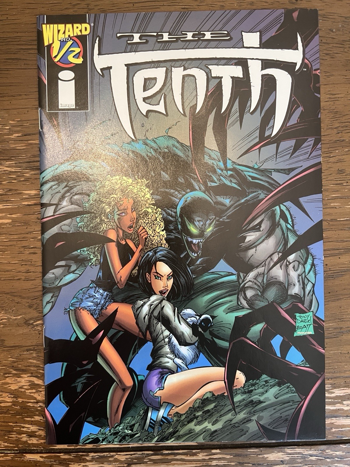The Tenth #1/2 Tony Daniel / Batt Cover (Image Comics Wizard November 1998) The Tenth #1/2 Tony Daniel / Batt Cover (Image Comics Wizard November 1998)