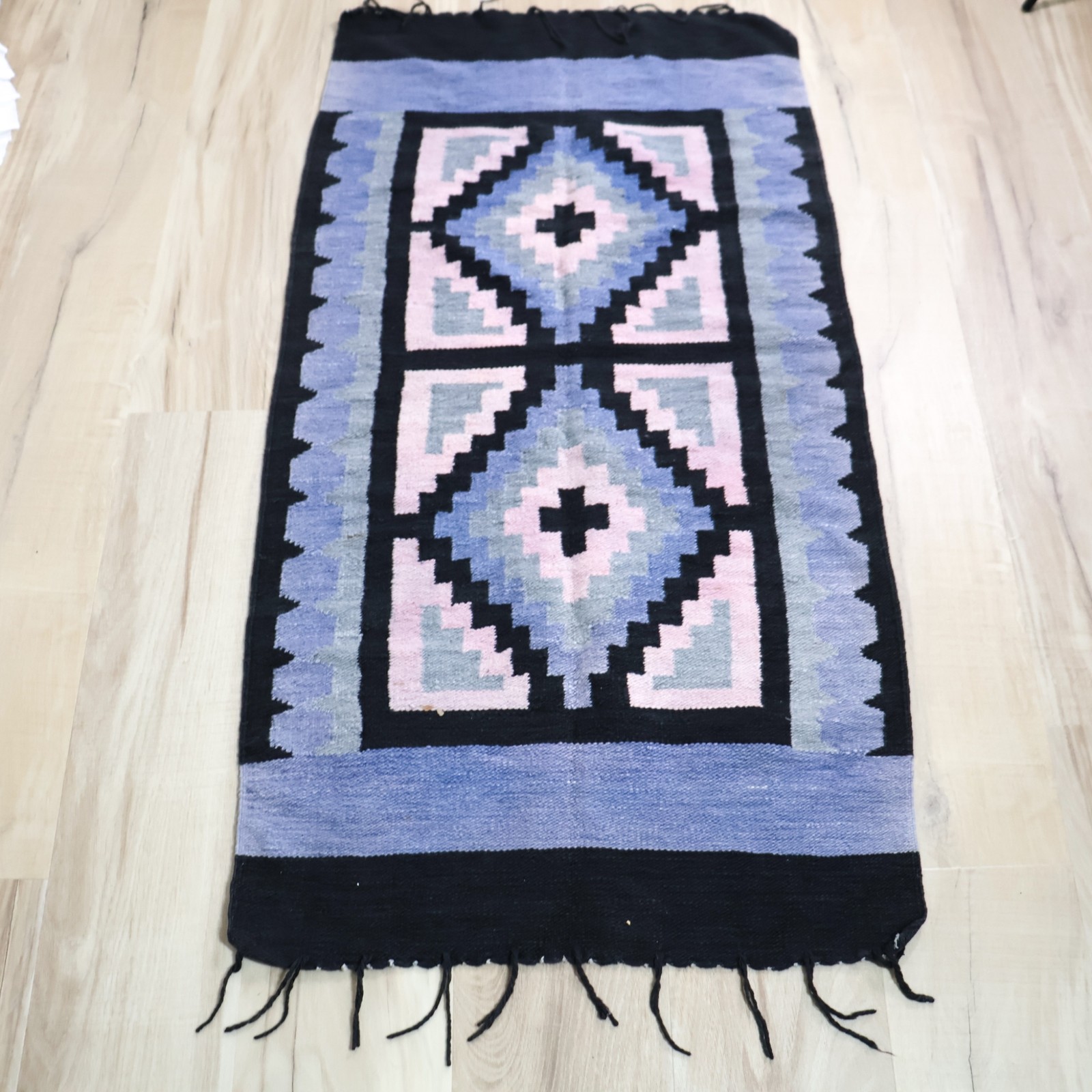 Vtg Guatemalan Aztec Rug Pink Pastel Colors 1990s Geometric Handwoven Cotton Vtg Guatemalan Aztec Rug Pink Pastel Colors 1990s Geometric Handwoven Cotton