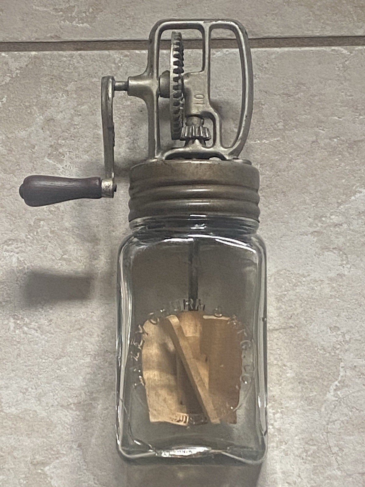 1 Quart Dazey Churn the Jar has a crack on side.  