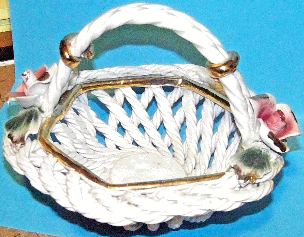 Vintage Capodimonte Porcelain Rose Basket Italy Floral Weave Design Gold Accents Vintage Capodimonte Porcelain Rose Basket Italy Floral Weave Design Gold Accents